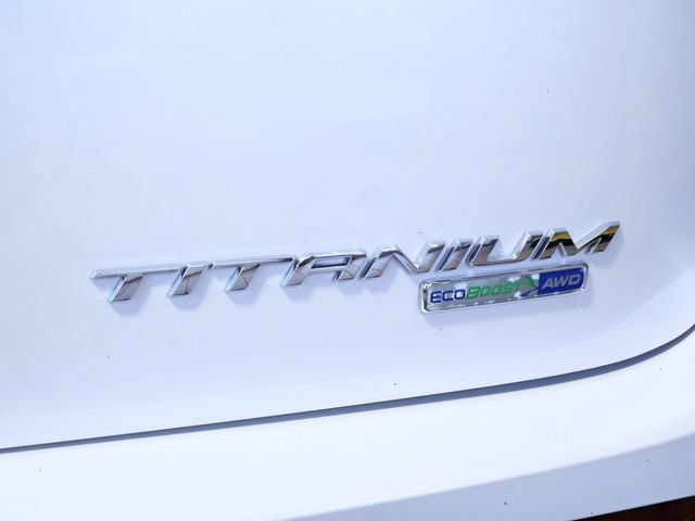 Certified 2017 Ford Edge Titanium w/ Technology Package AWD/4WD image 7
