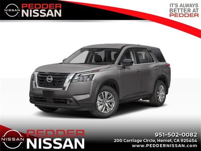 New 2025 Nissan Pathfinder S