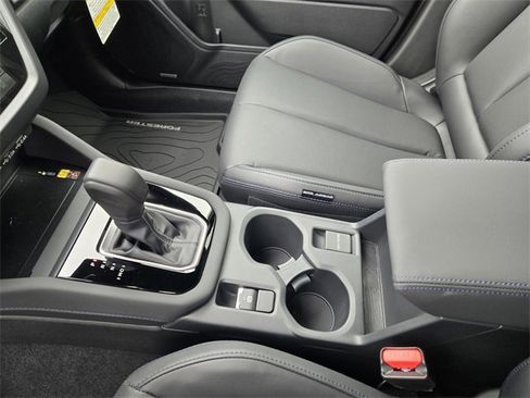 New 2025 Subaru Forester Limited image 13