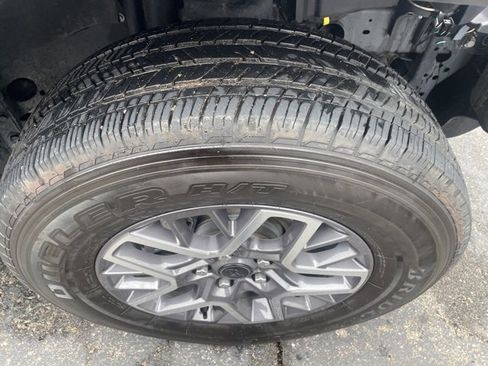 Used 2024 Jeep Wrangler Sahara w/ Safety Group image 17