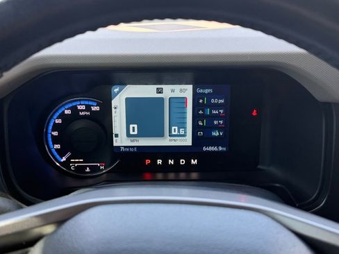 Used 2021 Ford Bronco Wildtrak image 18