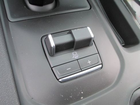 New 2026 GMC Sierra 1500 AT4 w/ AT4 Premium Package image 19