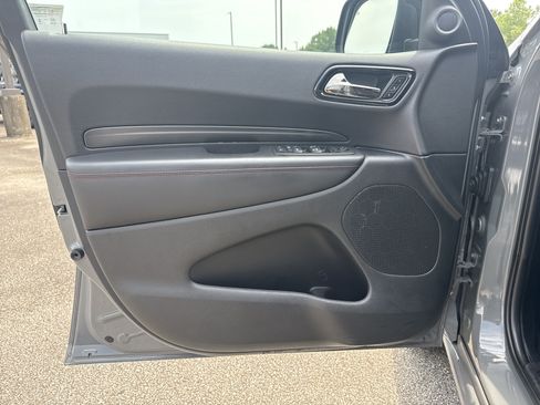 Used 2024 Dodge Durango GT RWD image 14