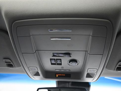 Used 2020 GMC Yukon XL SLT image 24