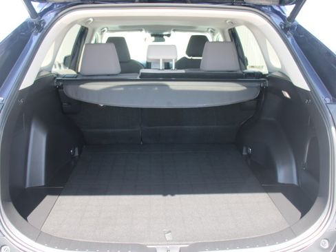 Certified 2022 Toyota RAV4 XLE w/ Convenience Package FWD image 15