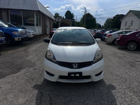 Used 2013 Honda Fit Sport image 2