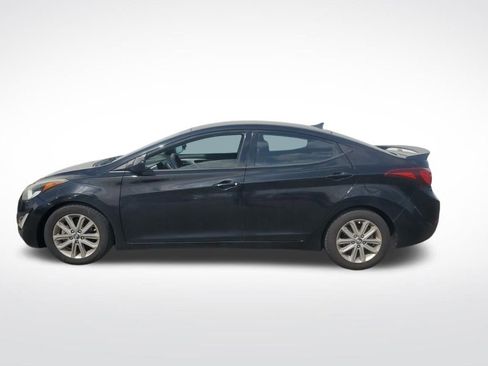Used 2015 Hyundai Elantra SE w/ Option Group 02 image 3