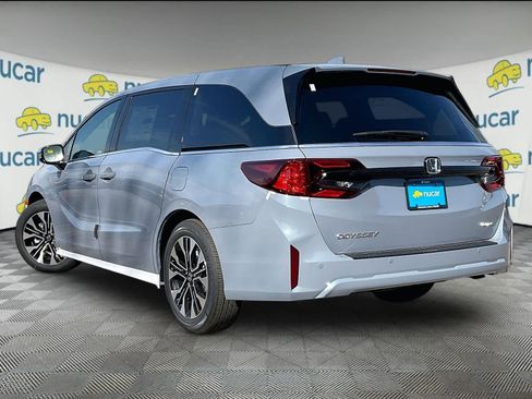 New 2026 Honda Odyssey Elite image 5