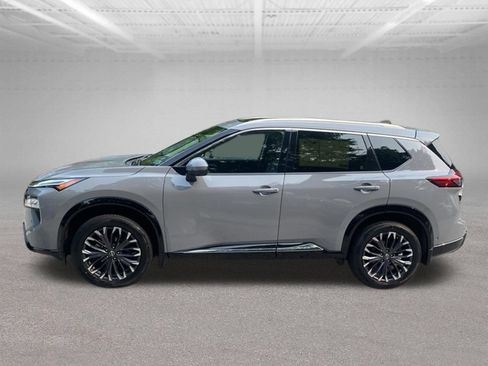 Used 2024 Nissan Rogue Platinum w/ Platinum Premium Package AWD/4WD image 2