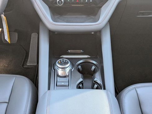 New 2025 Ford Explorer Active w/ Active Comfort Package image 20