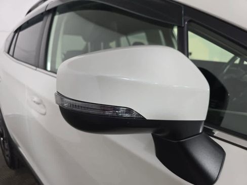 Certified 2022 Subaru Crosstrek 2.5i Limited w/ Moonroof Package 1 image 5