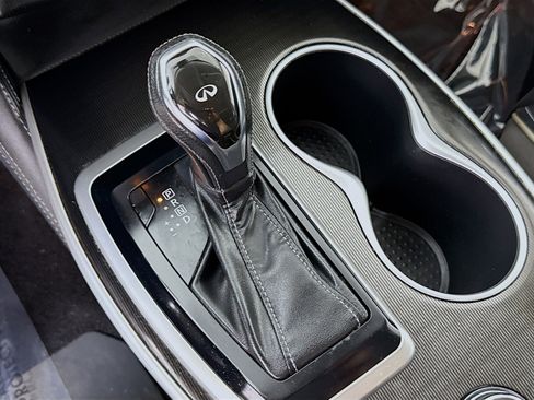 Used 2018 INFINITI QX60 AWD w/ Premium Plus Package image 18