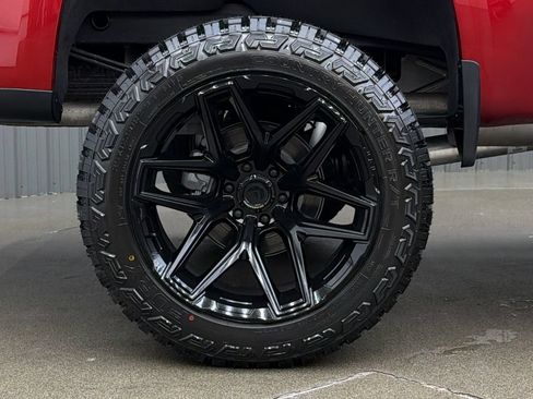 Used 2026 Chevrolet Silverado 1500 LT Trail Boss w/ Convenience Package II AWD/4WD image 11