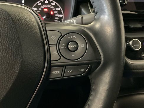 Used 2023 Toyota Corolla SE image 14