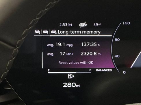 Certified 2025 Audi Q5 Premium w/ Convenience Package image 15