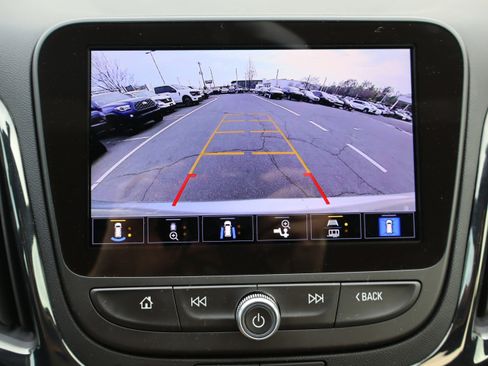 Used 2024 Chevrolet Equinox RS w/ RS Leather Package image 27