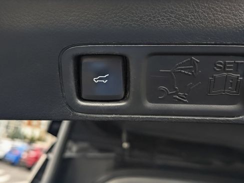 Used 2020 Ford Expedition Max Limited w/ Special Edition Package AWD/4WD image 35