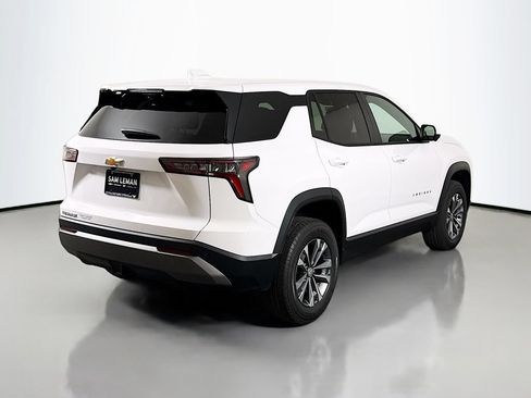 New 2026 Chevrolet Equinox LT w/ Convenience Package II FWD image 7