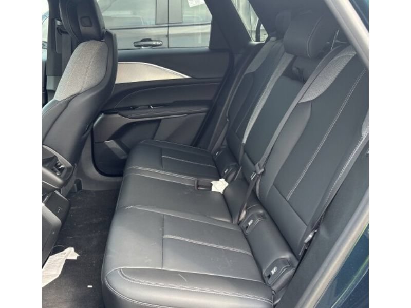 Used 2024 Cadillac Lyriq Tech w/ Driver Assist Package AWD/4WD image 6