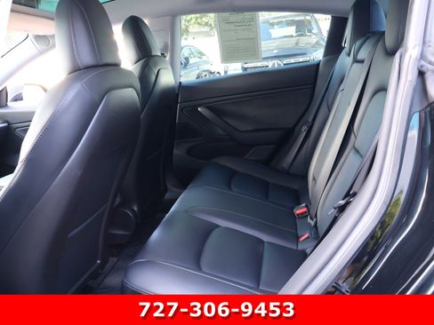 Used 2019 Tesla Model 3 image 16
