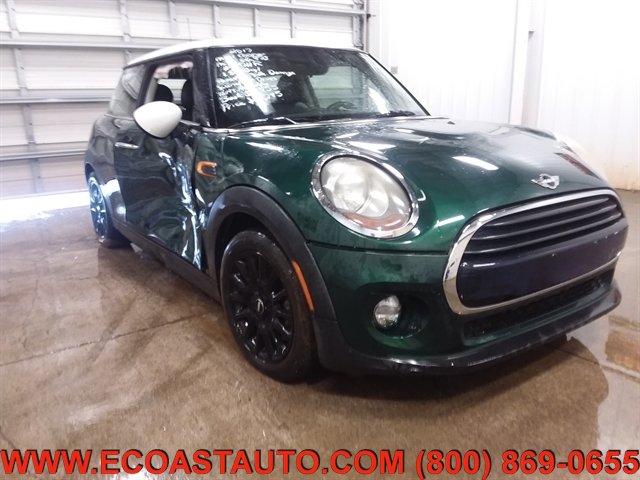 Used 2017 MINI Cooper 2-Door Hardtop FWD image 1