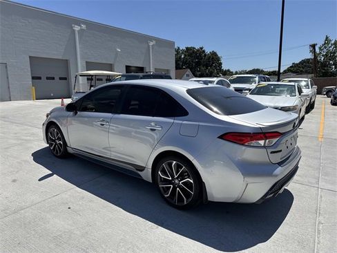Used 2022 Toyota Corolla SE image 5