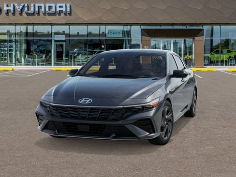 New 2026 Hyundai Elantra Sport image 6