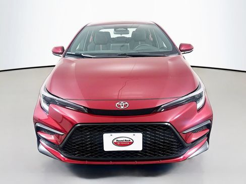 Used 2026 Toyota Corolla SE w/ SE Package FWD image 2