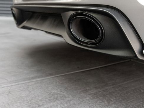 Certified 2025 Porsche 911 Carrera RWD image 35