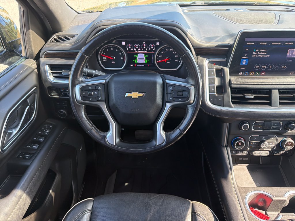 Used 2021 Chevrolet Suburban Premier AWD/4WD image 14