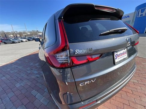 Certified 2024 Honda CR-V EX image 32