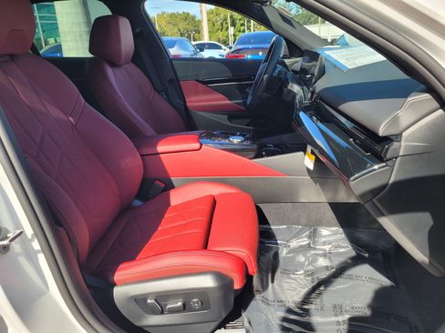 New 2026 BMW 530i w/ M Sport Package image 17