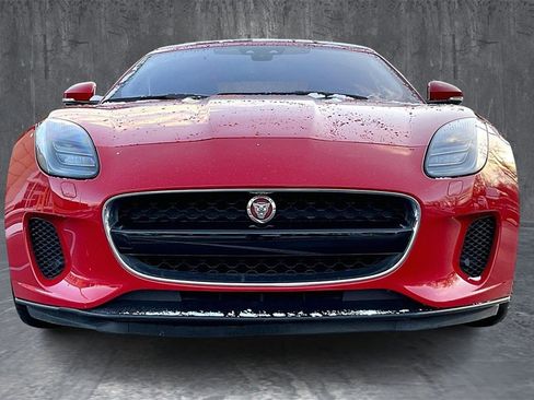 Used 2018 Jaguar F-TYPE Convertible image 2