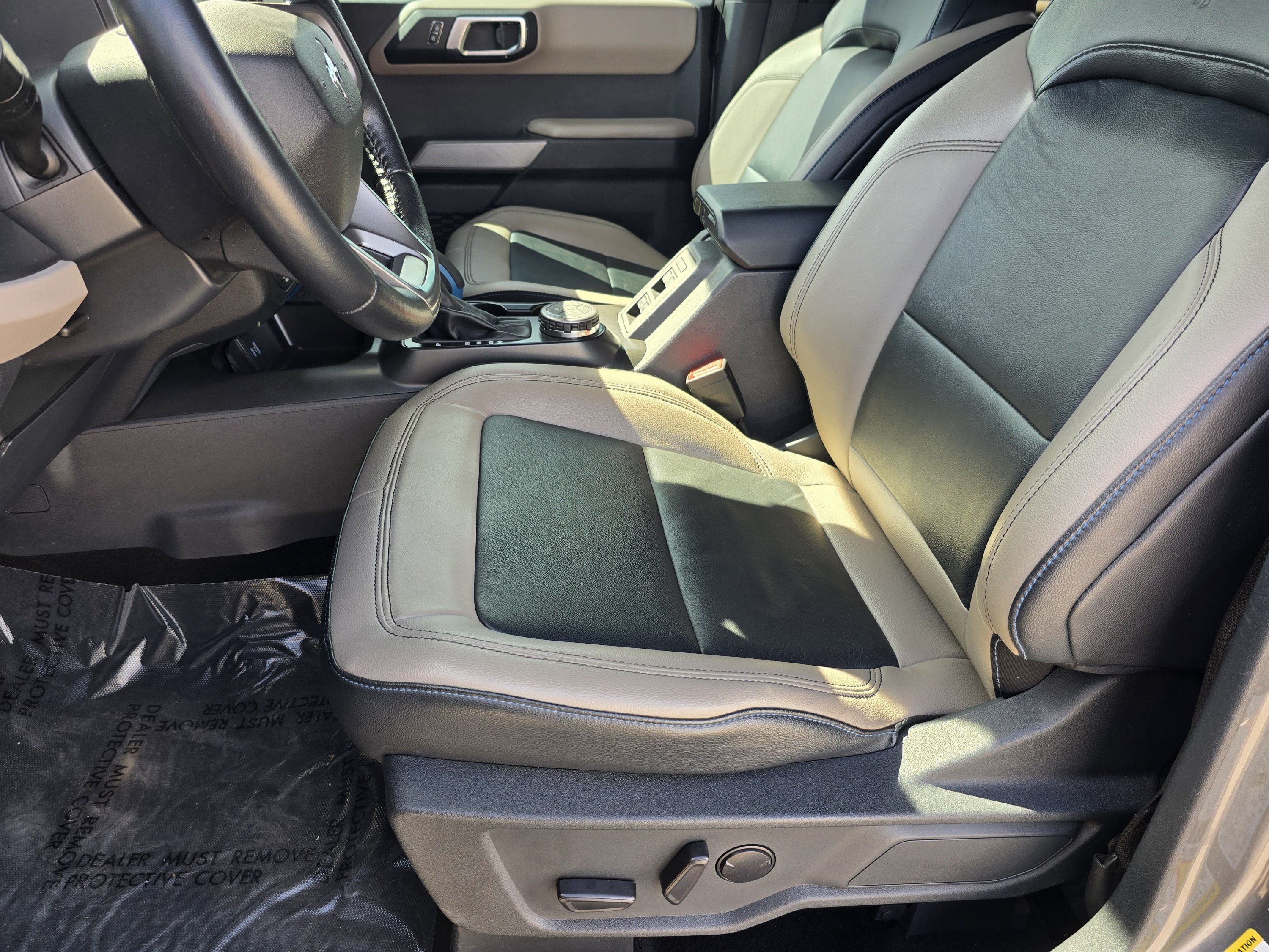 Used 2022 Ford Bronco Wildtrak AWD/4WD image 36
