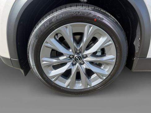 New 2026 MAZDA CX-90 3.3 Turbo w/ Preferred Package AWD/4WD image 9