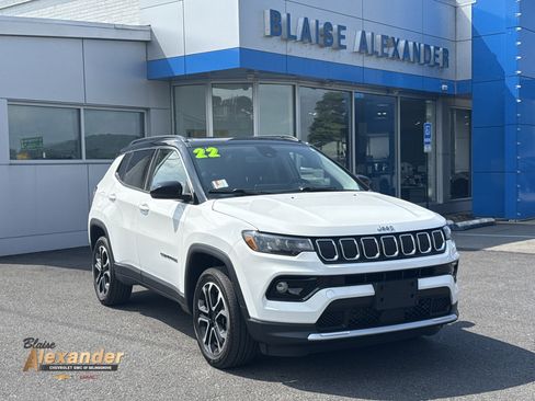 Used 2022 Jeep Compass Limited w/ Sun and Sound Group AWD/4WD image 1