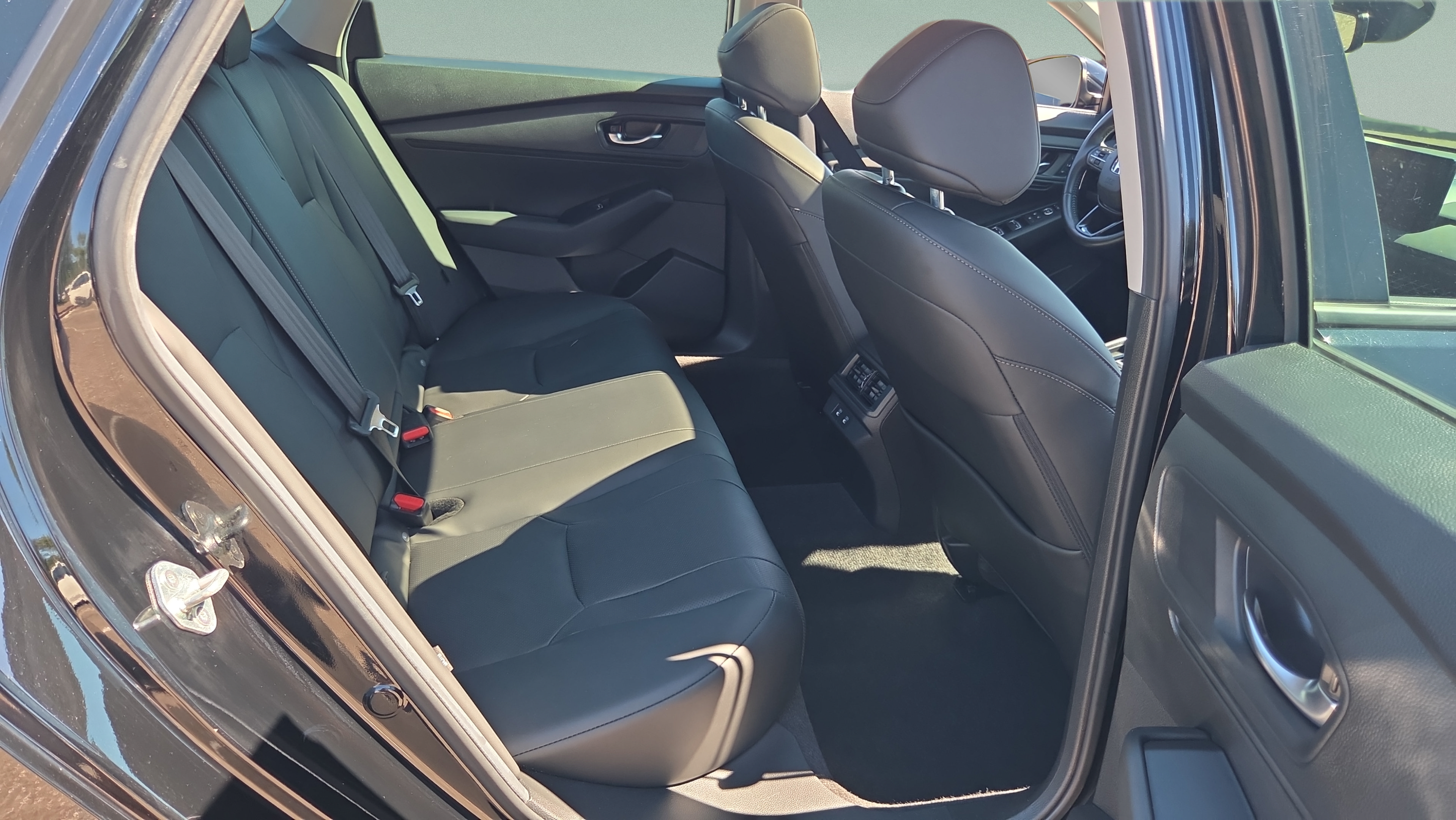Certified 2024 Honda Accord EX-L image 18