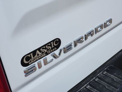 New 2026 Chevrolet Silverado 1500 W/T w/ WT Value Package AWD/4WD image 9