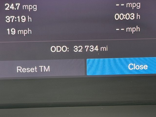 Used 2023 Volvo XC60 B5 Core w/ Climate Package FWD image 31