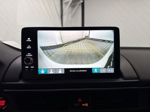 Used 2025 Honda Pilot EX-L image 31