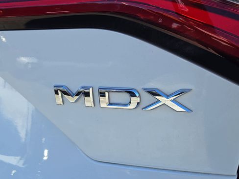 Used 2023 Acura MDX SH-AWD image 30