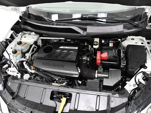 Used 2023 Nissan Rogue SV AWD/4WD image 6