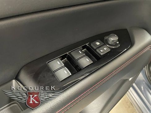 Used 2025 MAZDA CX-5 Carbon Edition image 20