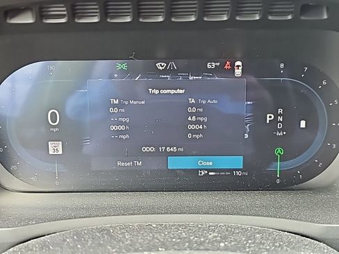 Used 2025 Volvo XC90 B6 Plus image 17