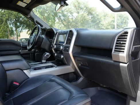 Used 2020 Ford F150 Platinum AWD/4WD image 22
