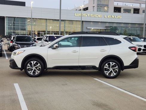 Used 2022 Subaru Outback Limited image 4