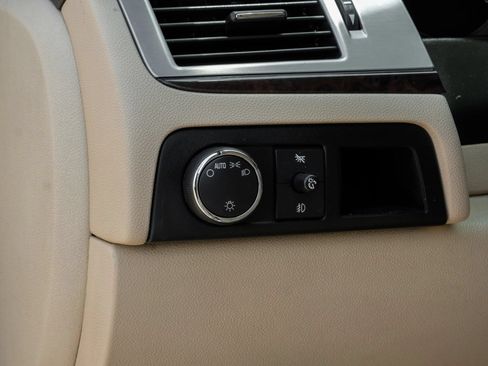Used 2007 Cadillac Escalade EXT w/ Information Package AWD/4WD image 25