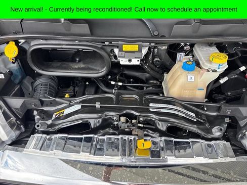 Used 2025 RAM ProMaster 2500 w/ U-Haul Equipment Group FWD image 29