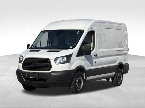 Used 2016 Ford Transit 250 130 Medium Roof RWD image 3