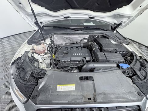 Used 2018 Audi Q3 2.0T Premium image 10